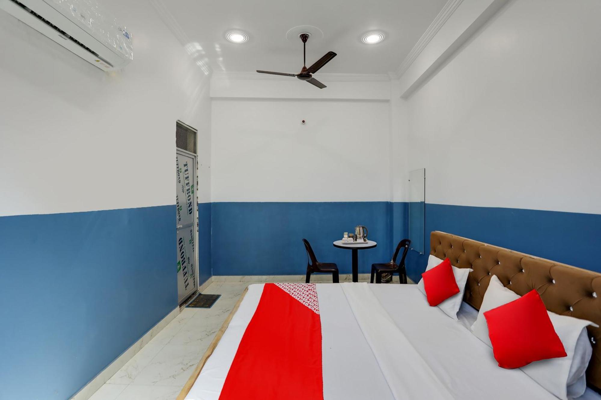 Hotel O Kiran Raj Palace 칸푸르 외부 사진