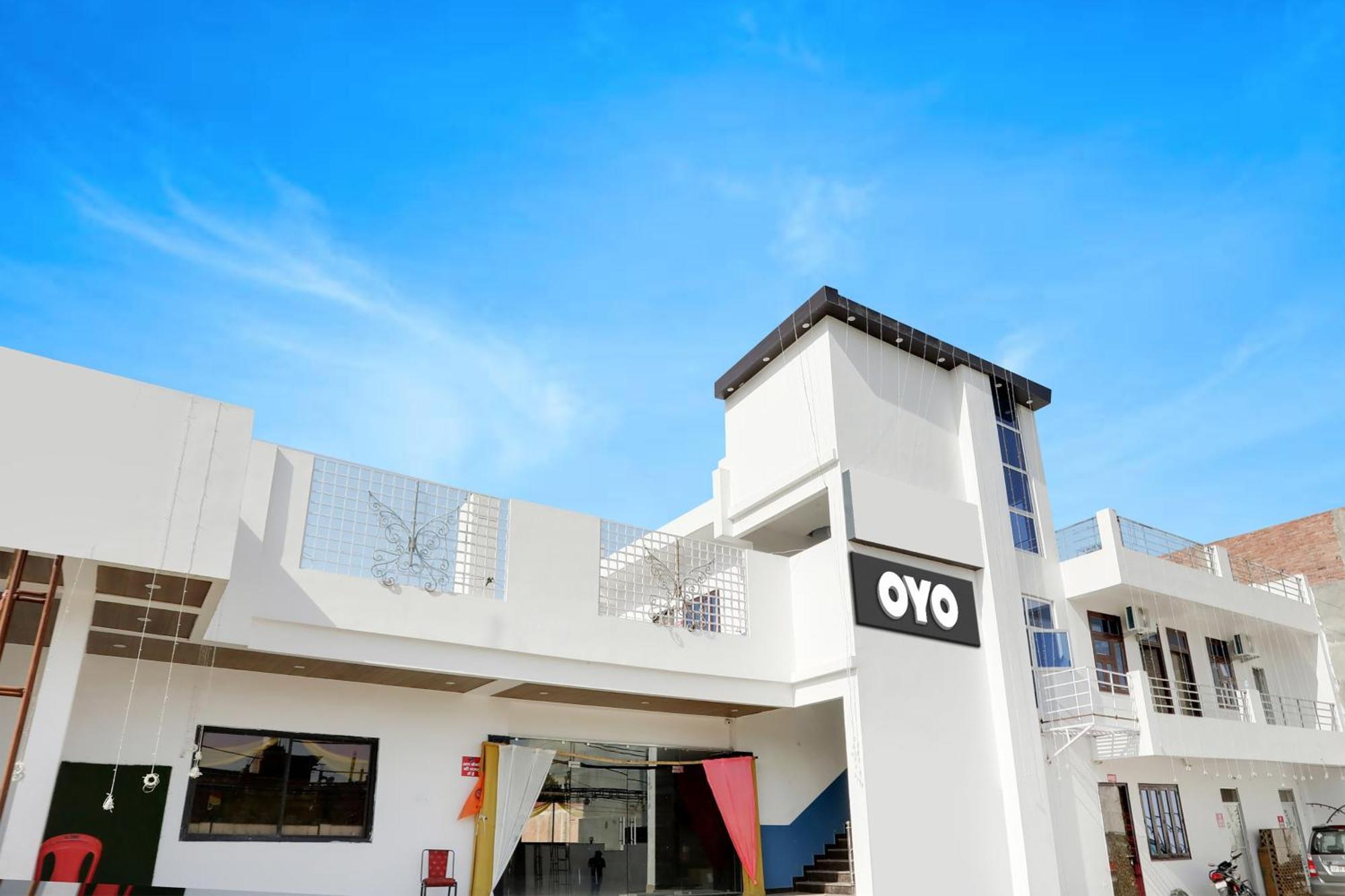 Hotel O Kiran Raj Palace 칸푸르 외부 사진